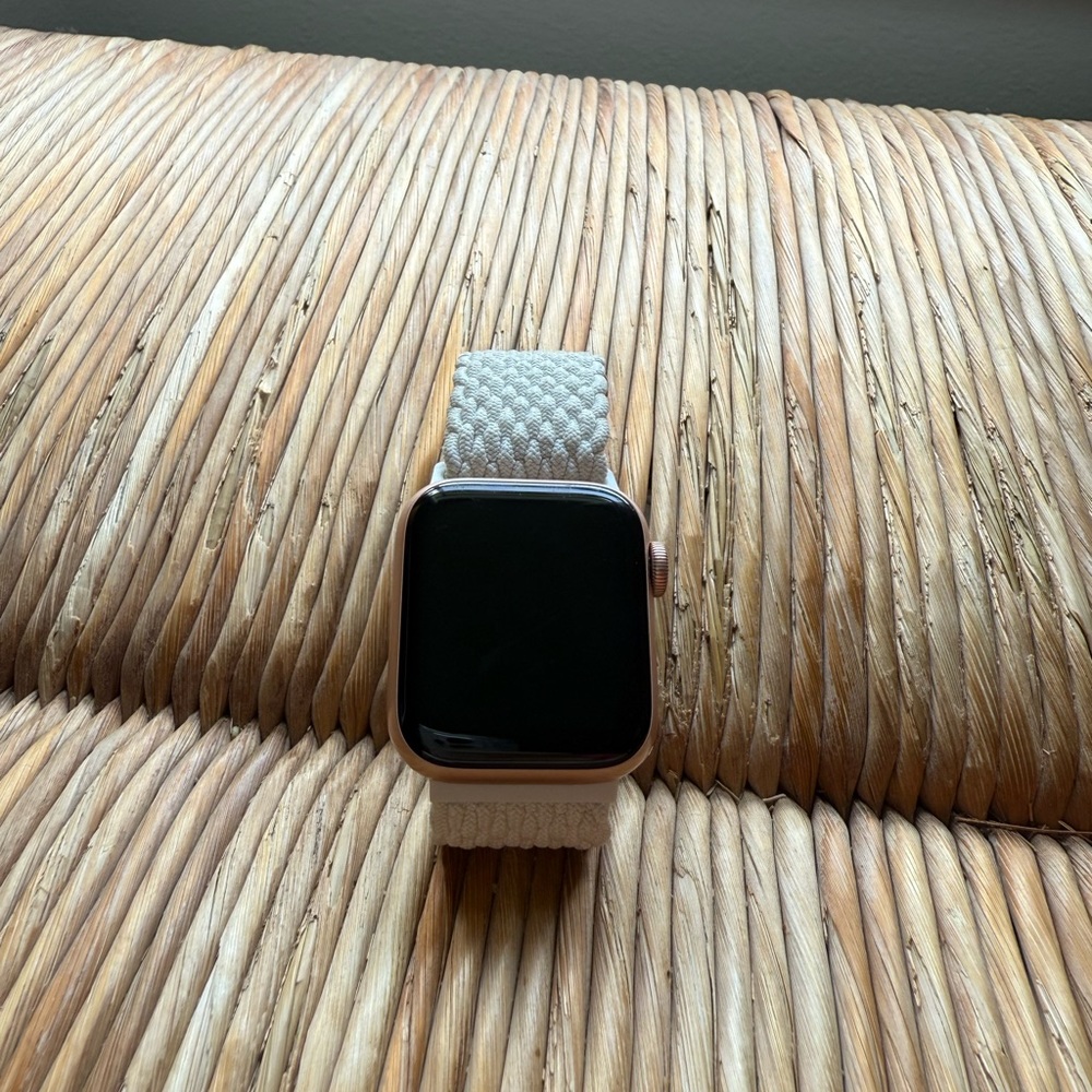 Apple Smartwatch Series 6 40mm Rose-gold